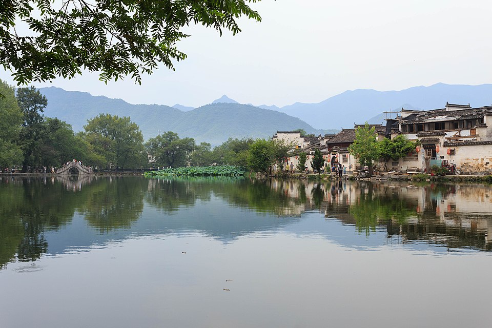 Shexian Ancient Memorial Arches: Huizhou's Greatest Stone Monuments