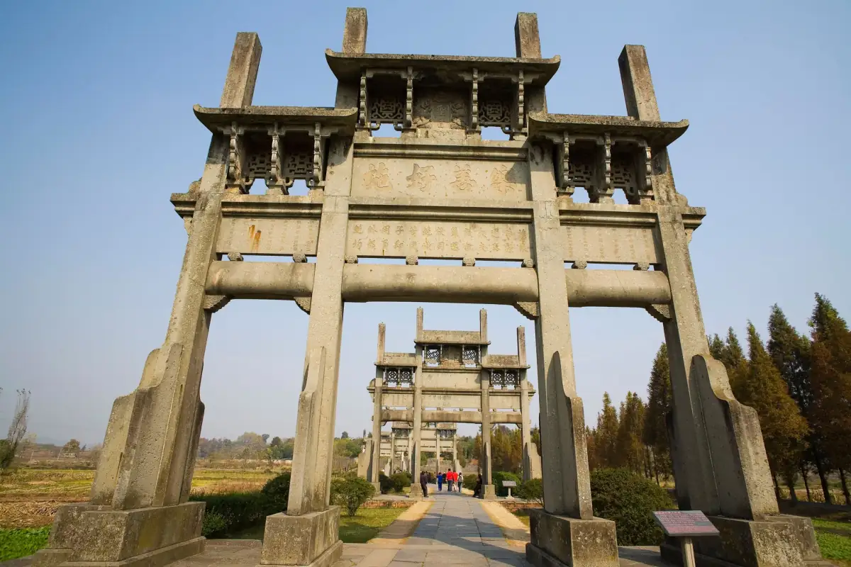 Shexian Ancient Memorial Arches: Huizhou's Greatest Stone Monuments