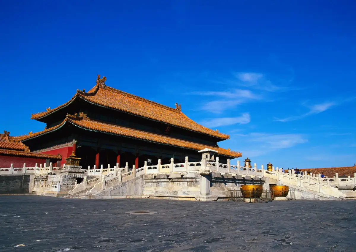 Beijing Food Guide: Peking Duck, Hotpot, Street Snacks & Where Locals Actually Eat