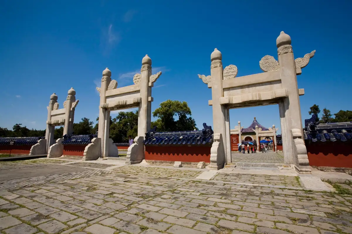 Temple of Heaven Beijing: Visitor Guide, History & the Best Morning Ritual