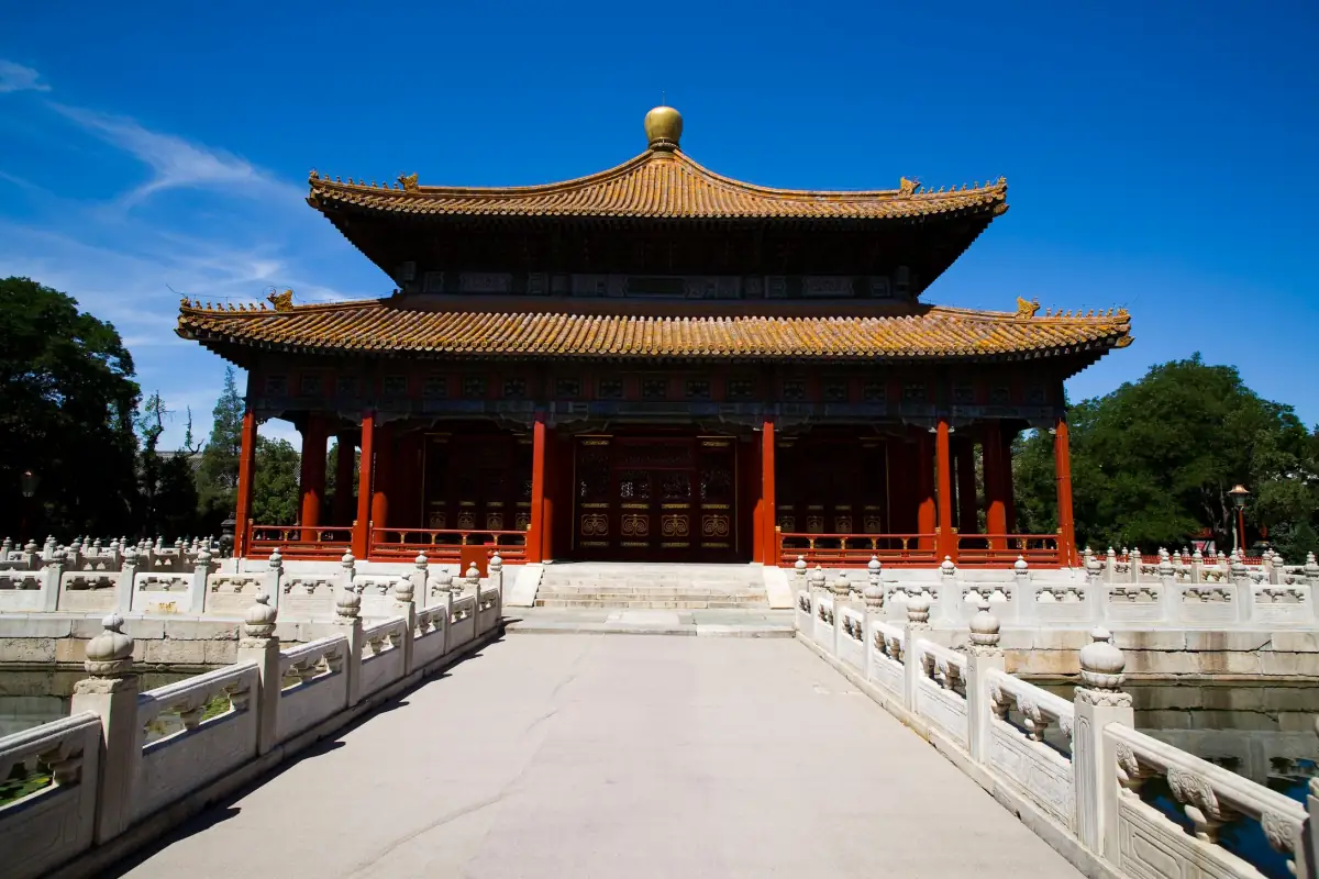 Beijing Travel Guide: Imperial History, Modern Buzz & Practical Tips