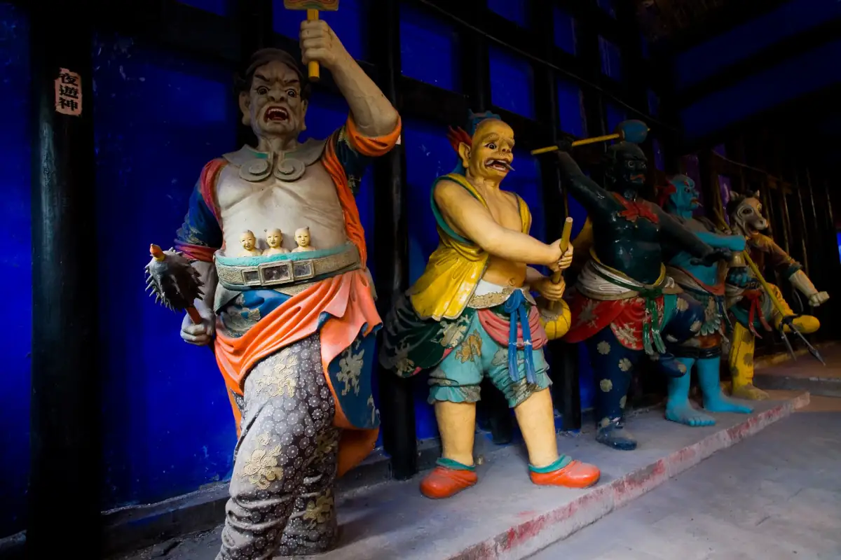 5 Days in Chongqing & Surrounding Area: Yangtze Cruise, Wulong & City Highlights