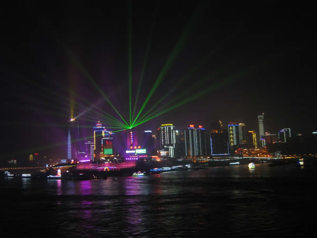 Chongqing Hongya Cave Night Visit: What to See, Eat and Expect