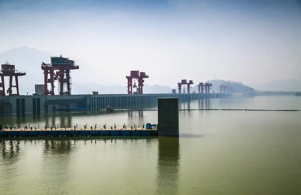 Changjiangsanxia Scenery