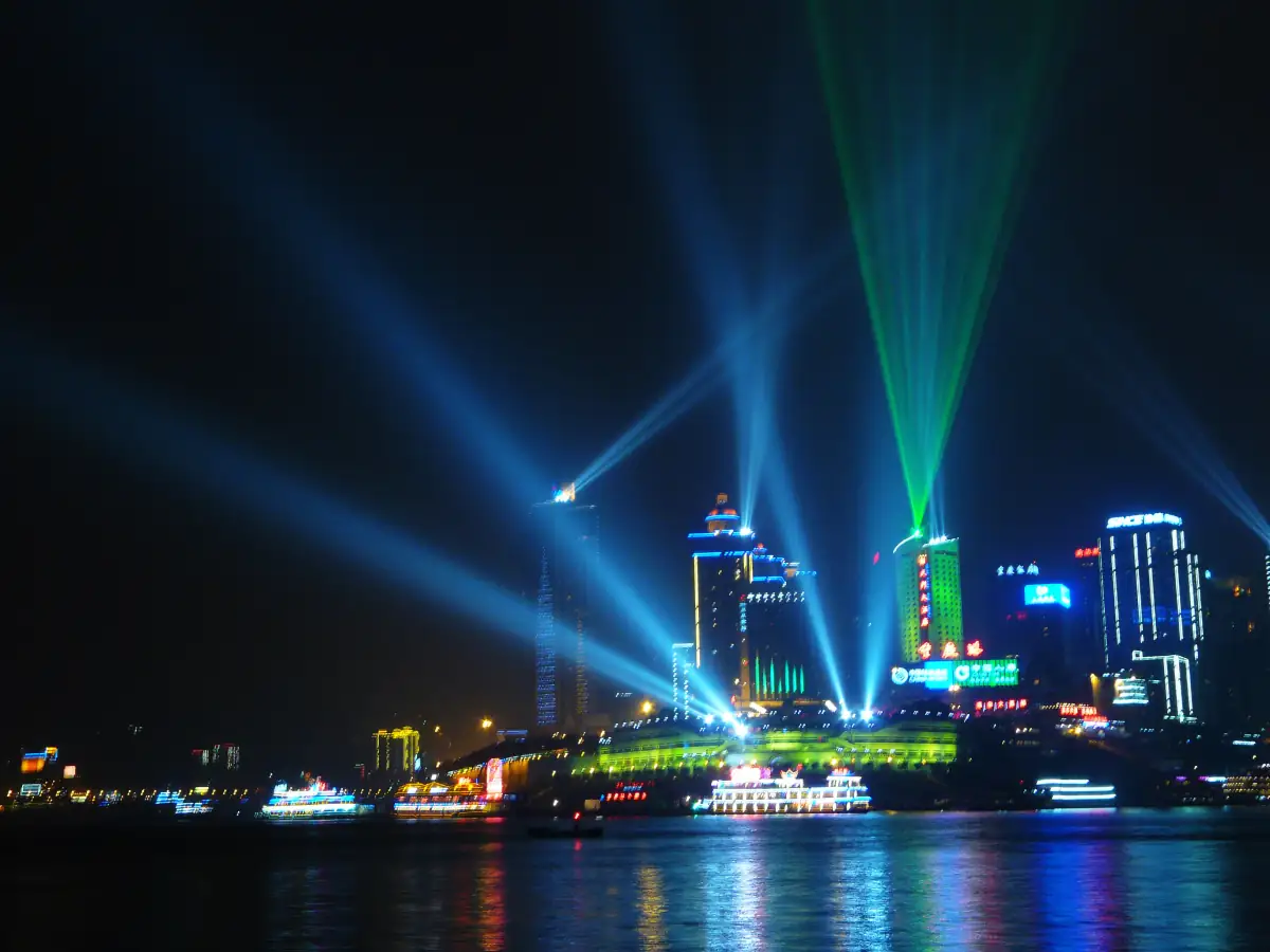 Chongqing Night Views & Yangtze River Guide: The Hillside Megacity That Never Sleeps