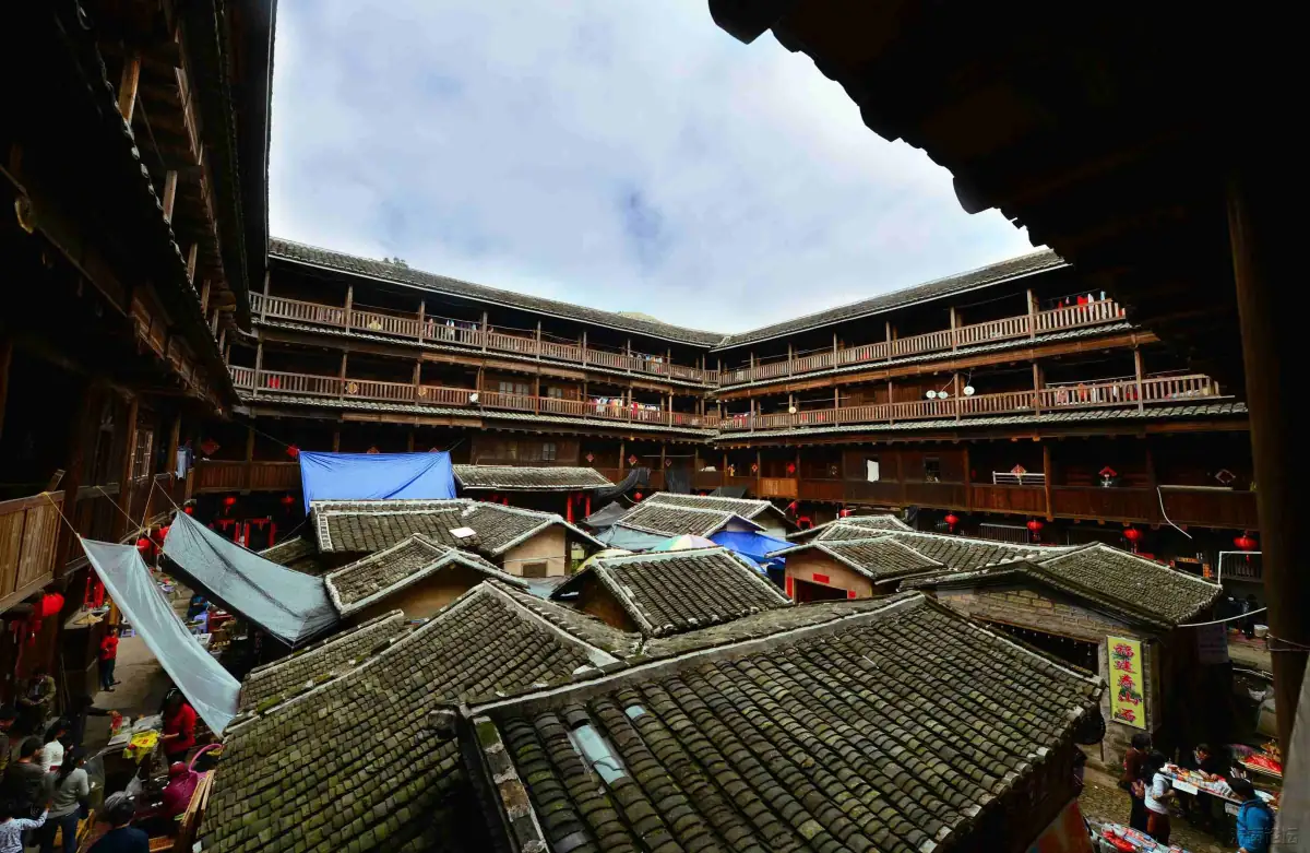 Xiamen 3 Days Itinerary Guide 2026: Gulangyu Island, Seafood Lunch & Sunset Beaches