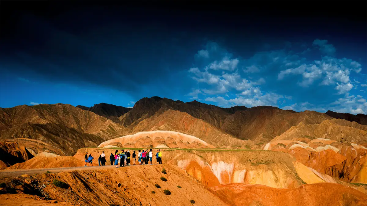 Zhangye Danxia Rainbow Mountains Photography Guide: Best Viewpoints and Golden Hour