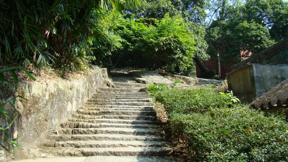 Luofeng Temple Scenery, Guangdong, Guangzhou
