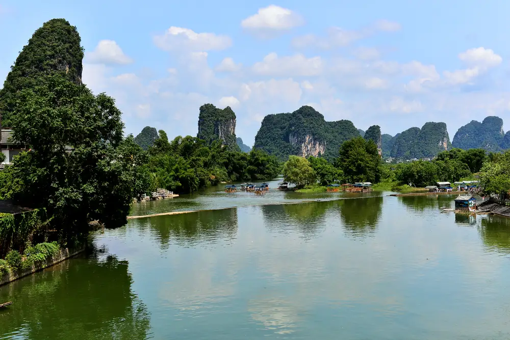 Yulong River Scenery, Guangxi, Guilin