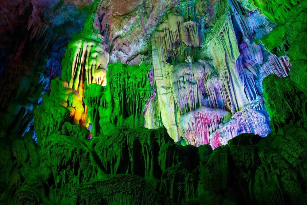 Ludiyan Karst Cave, Guilin