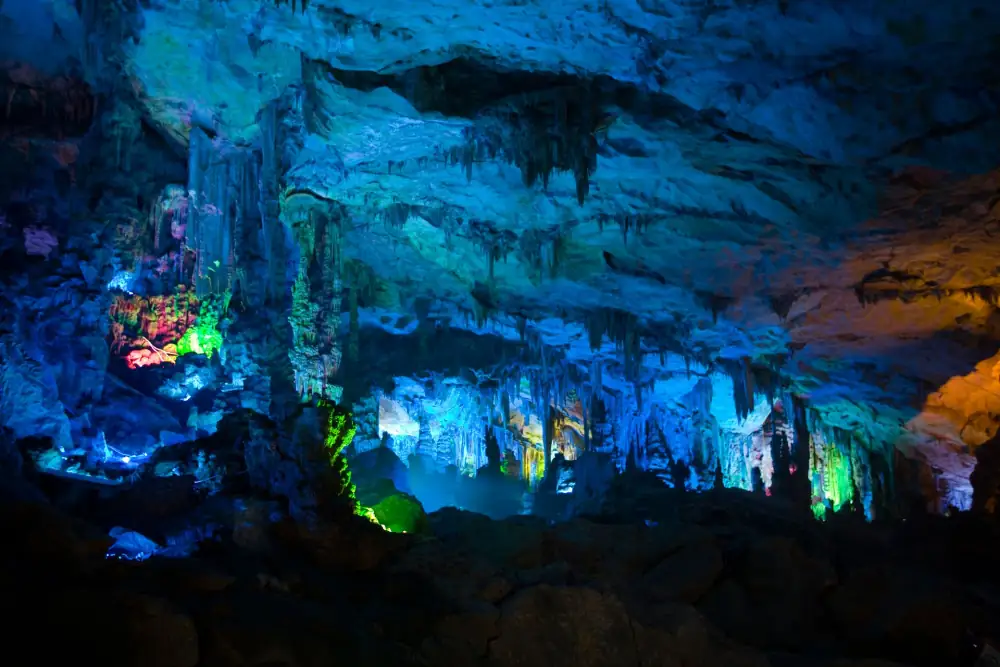 Ludiyan Karst Cave, Guilin