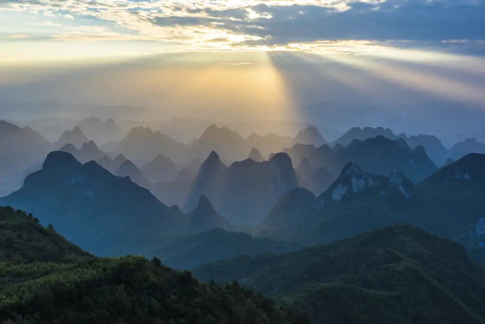 Yao Mountain Scenery, Guangxi, Guilin