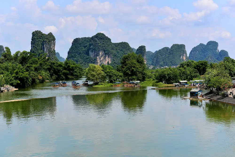 Yulong River Scenery, Guangxi, Guilin