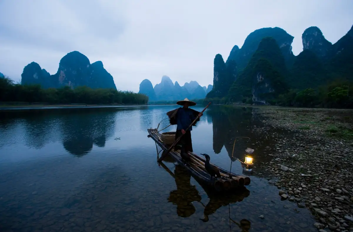 Guilin Elephant Trunk Hill Guide 2026: Tickets, Best Views & Photography Tips