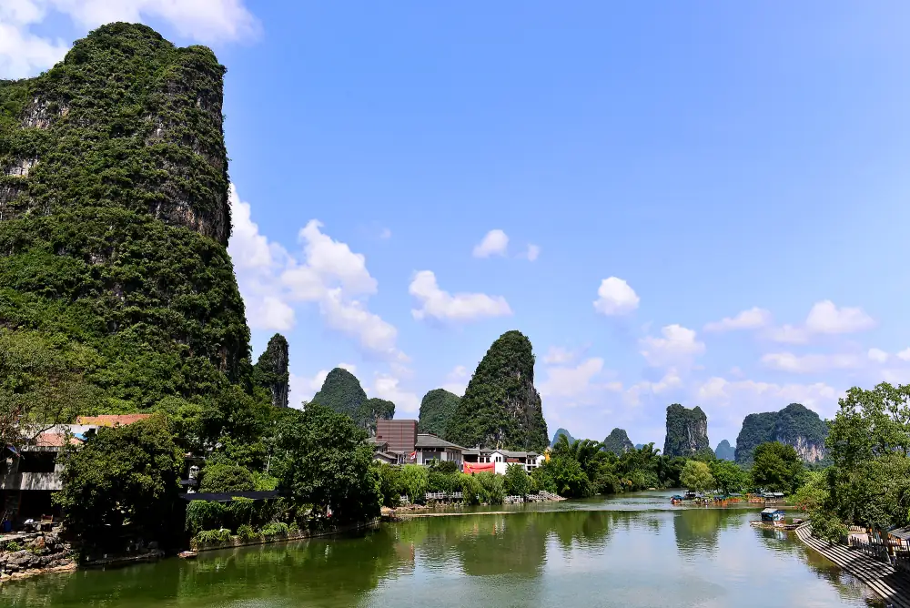 Yulong River Scenery, Guangxi, Guilin