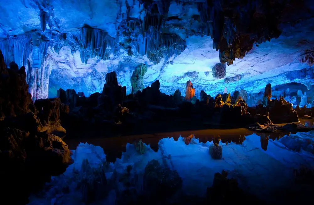 Ludiyan Karst Cave, Guilin