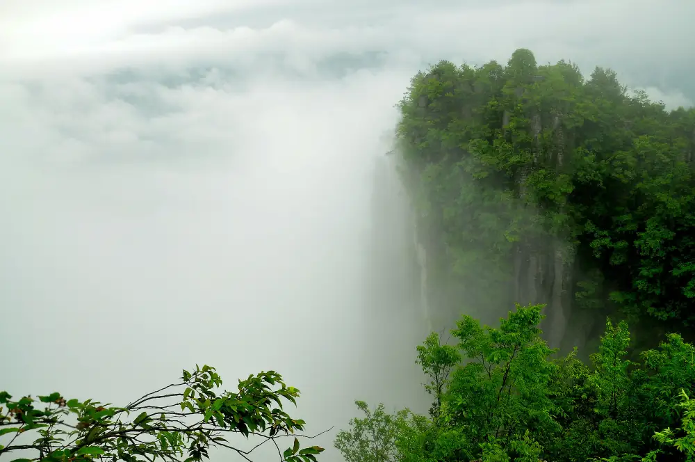 Da Gorge Sea of Clouds Scenery, Hubei, Enshi