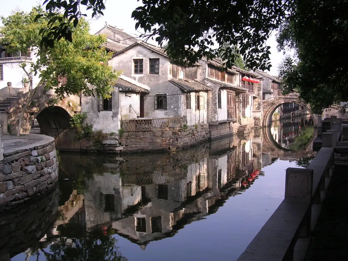 Cool Off in Style: Top Summer Water Activities in Jiangsu and Zhejiang