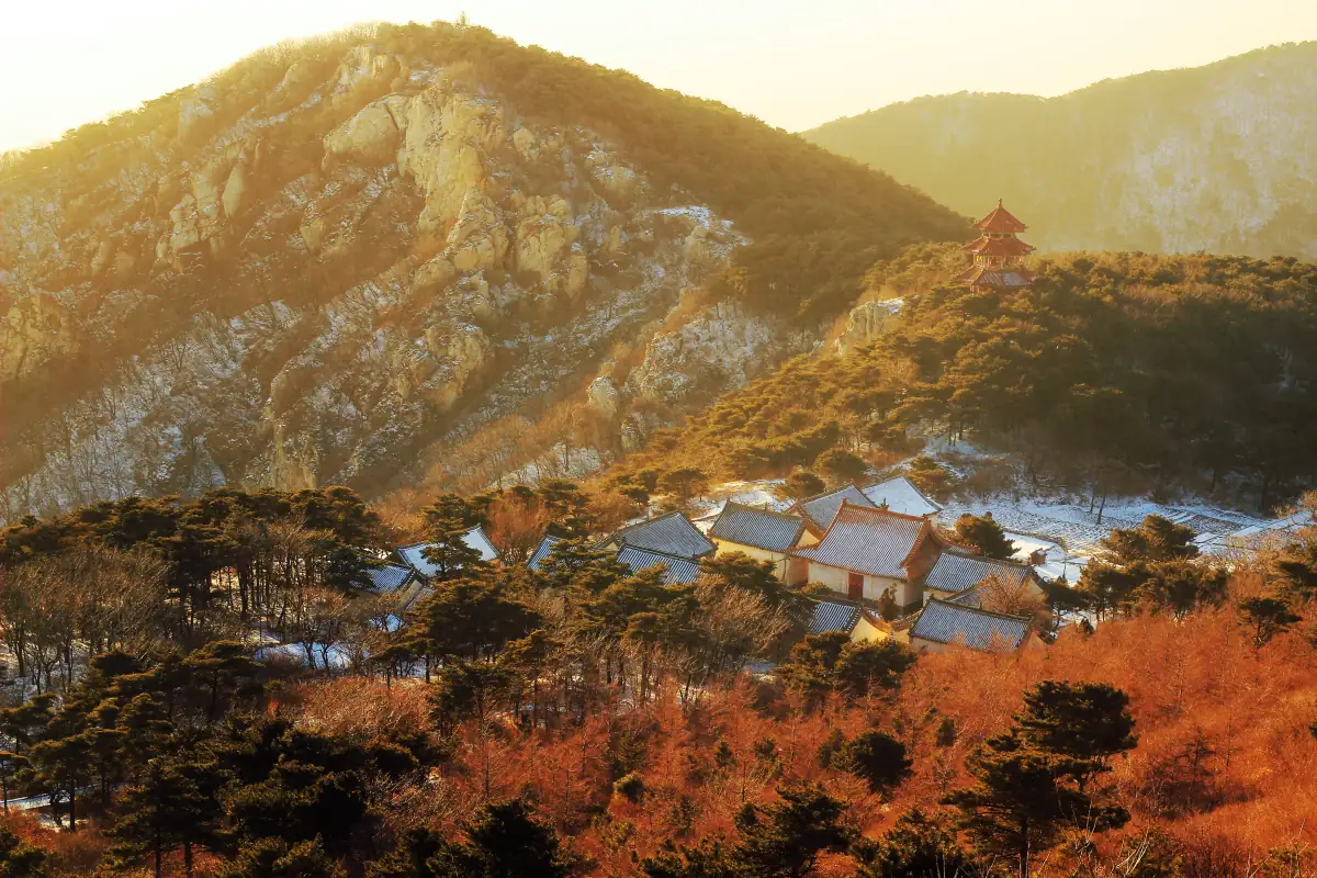 Kaifeng & Songshan Mountain Guide: Northern Song Dynasty Capital & Shaolin Temple