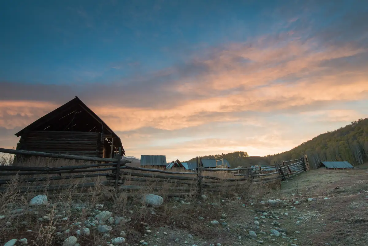 Kanas Lake & Hemu Village Guide 2026: Xinjiang's Autumn Wilderness