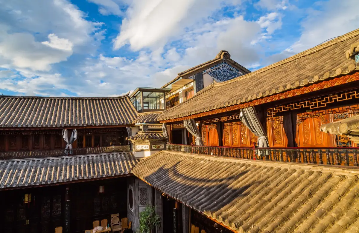 Kunming Travel Guide: Spring City Gateway to Yunnan 2026