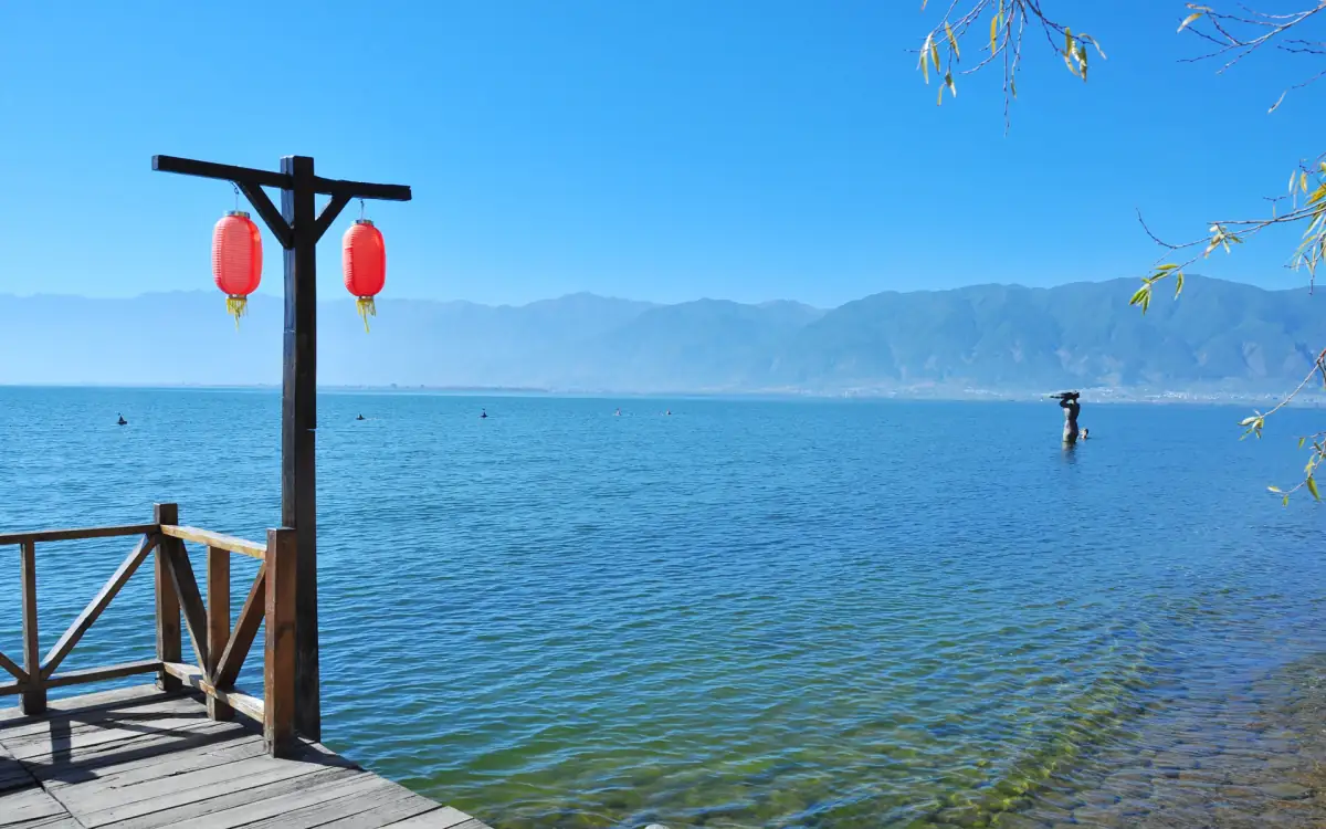 Fuxian Lake Guide: China's Deepest Freshwater Lake in Yunnan