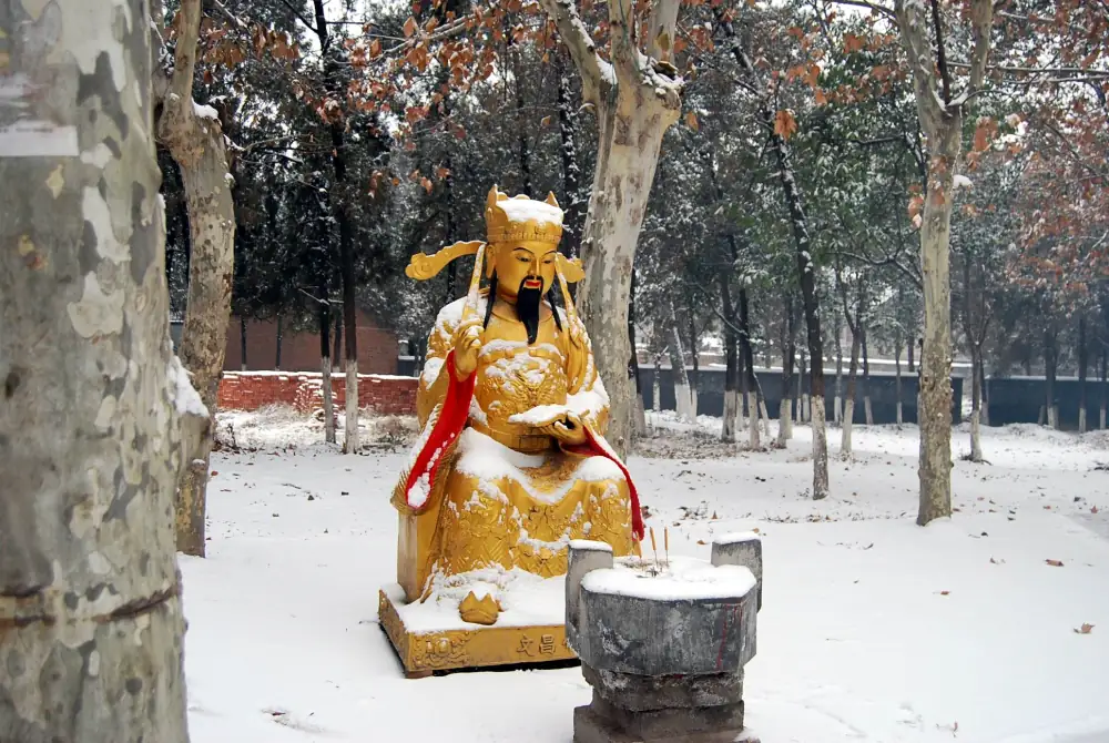 Chongfa Temple Scenery, Henan