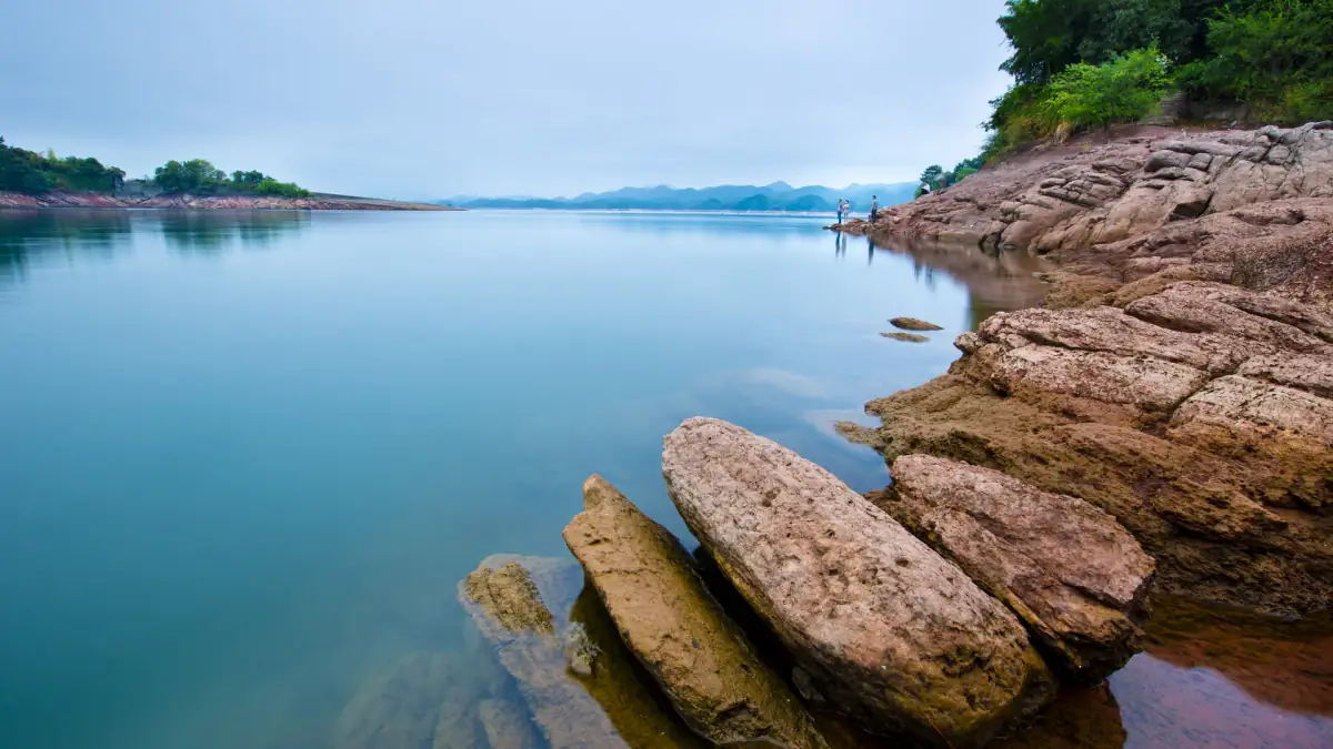 Qiandao Lake Guide: Islands, Cycling and Boat Routes in Zhejiang
