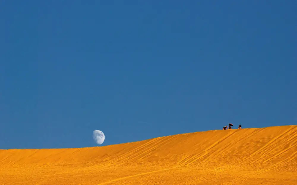Singing Sand Dunes Scenery, Dunhuang