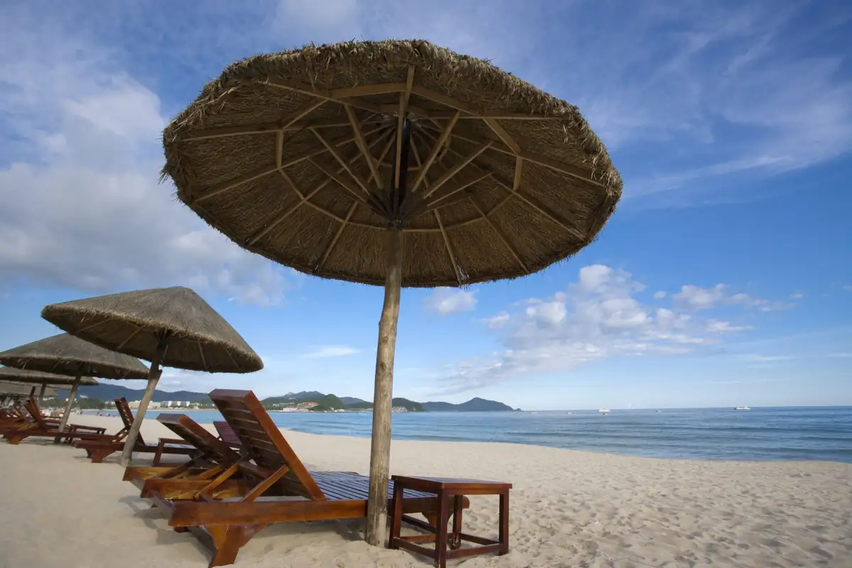 Where to Stay in Sanya, Hainan 2026: Beach Resorts, Budget Hotels & Which Beach to Choose