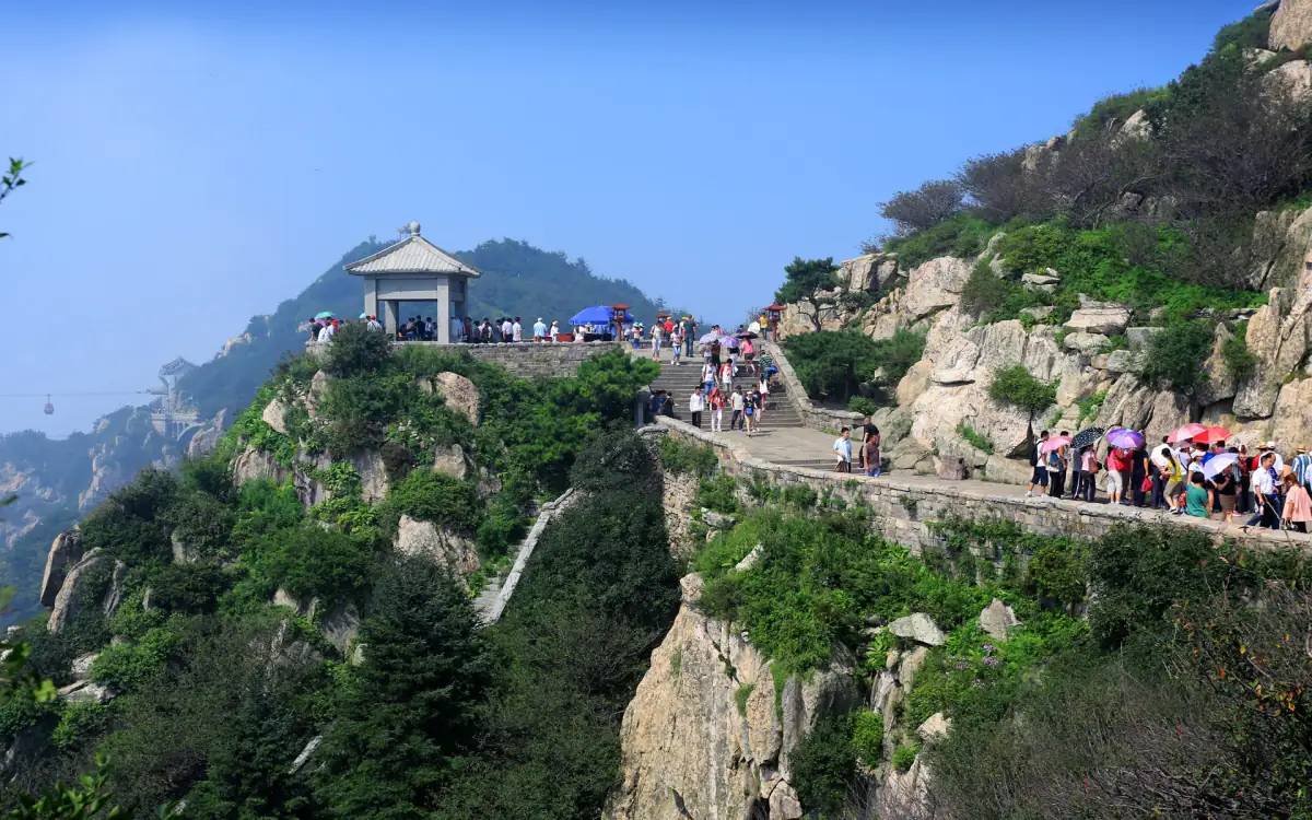 Shandong Travel Guide 2025: Taishan Sacred Mountain, Qingdao Beer & Confucius's Birthplace
