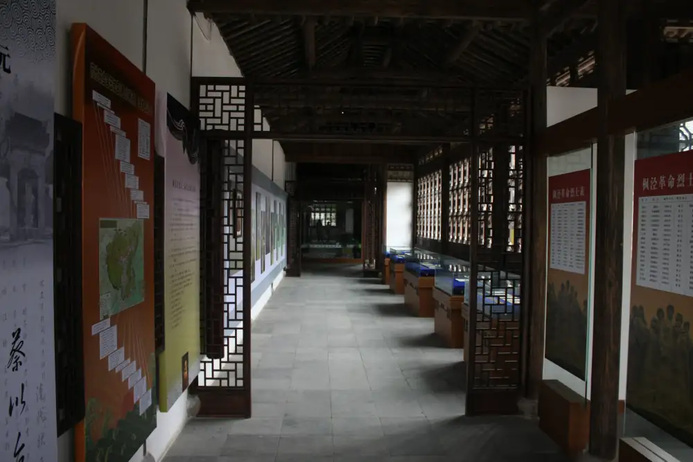 Fengjing Old Town Scenery