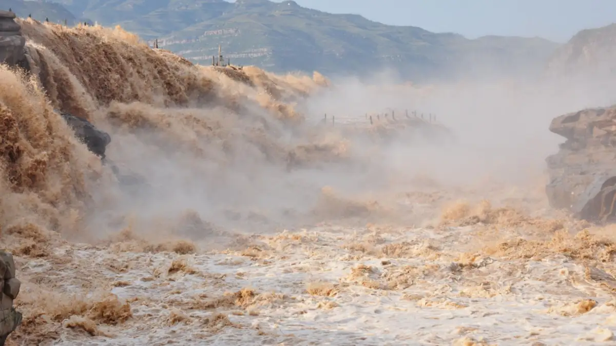 Hukou Waterfall Guide: The Yellow River's Greatest Natural Spectacle