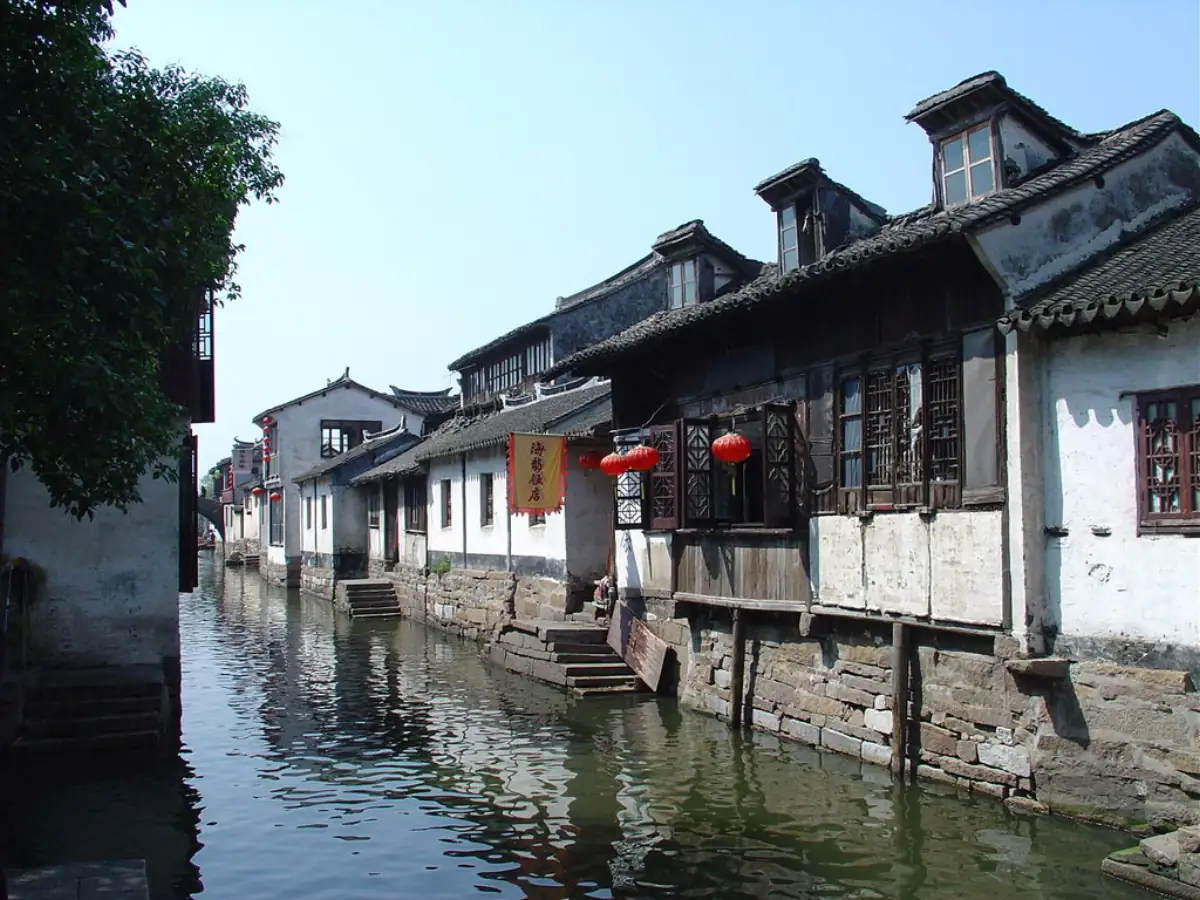 Suzhou Canal Night Cruise & Water Town Guide