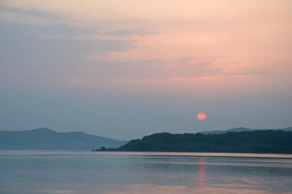 Tai Lake Scenery, Jiangsu