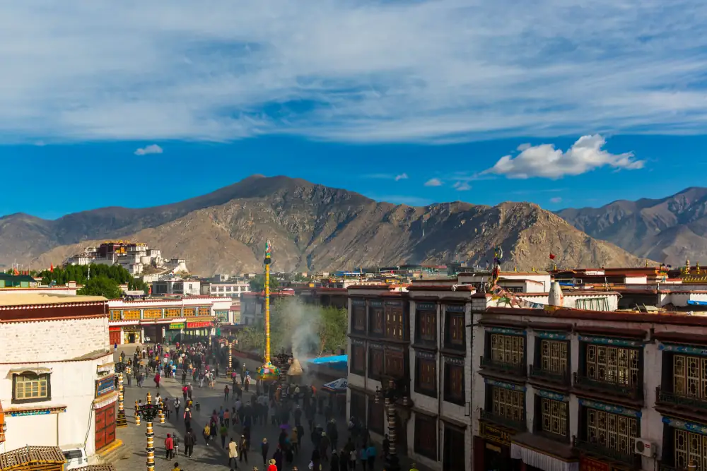 Dazhao Temple Scenery, Tibet