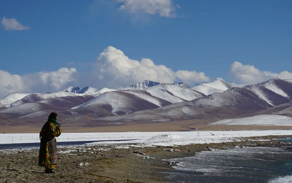 Namtso Lake Guide 2026: Tibet's Sacred Turquoise Lake at 4,718m