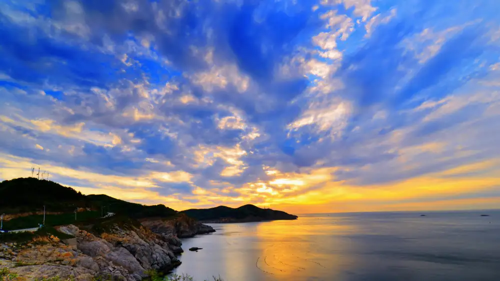 Weihaimaotoushan Evening Glow Scenery, Shandong