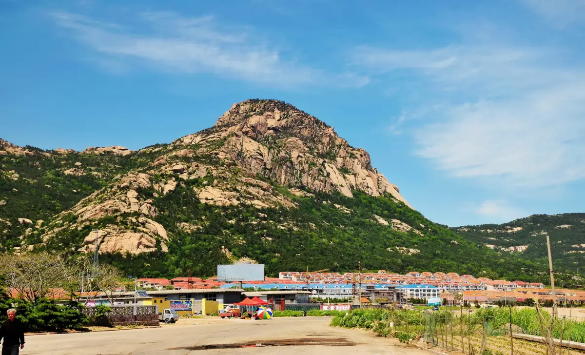 Weihai Travel Guide: Shandong's Coastline, Liugong Island and Seafood