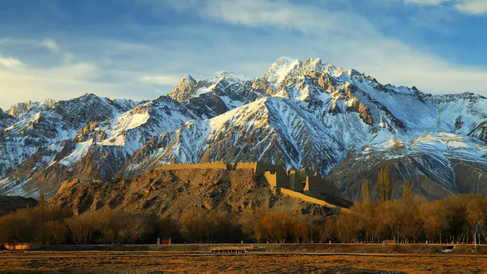 Tashenkuer City Scenery, Xinjiang