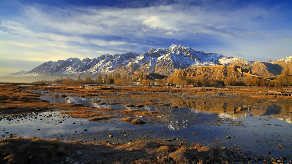 Tashenkuer City Scenery, Xinjiang