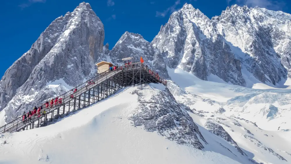Jade Dragon Snow Mountain Scenery, Yunnan