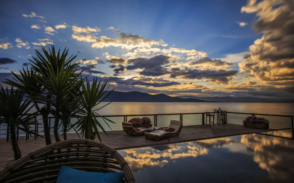 Erhai Lake Sunrise Scenery, Dali