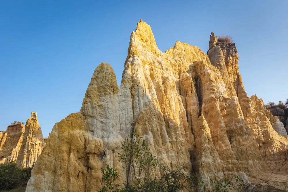 Yuanmoulangbapu Earth Forest Scenery, Yunnan