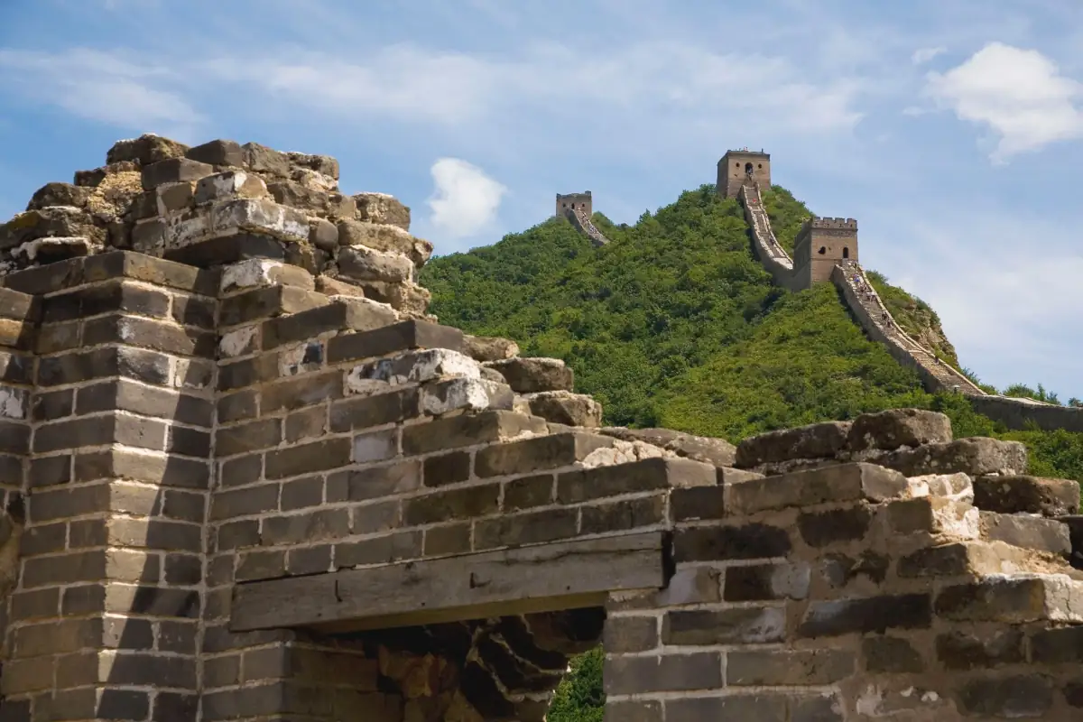 Zhangjiakou & Wild Great Wall Hiking 2026: Jinshanling, Simatai & Panlongshan